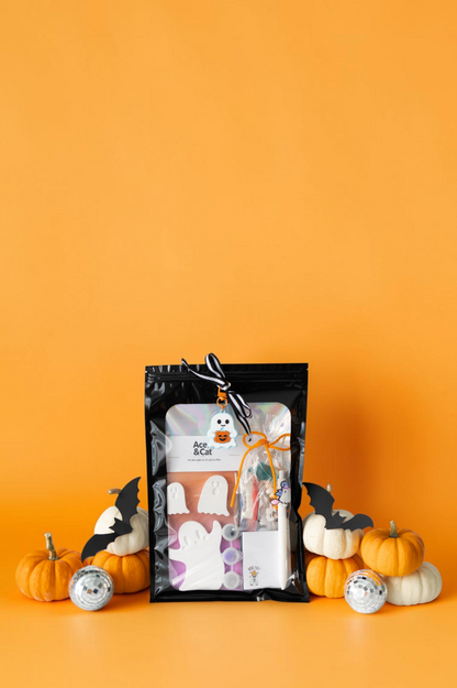 Ghost Paint & Play Bag